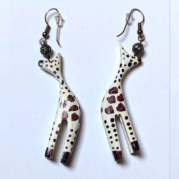 Artisan Hand Carved Painted Giraffe African Safari Dangly Pierced Earrings - Picture 2 of 4